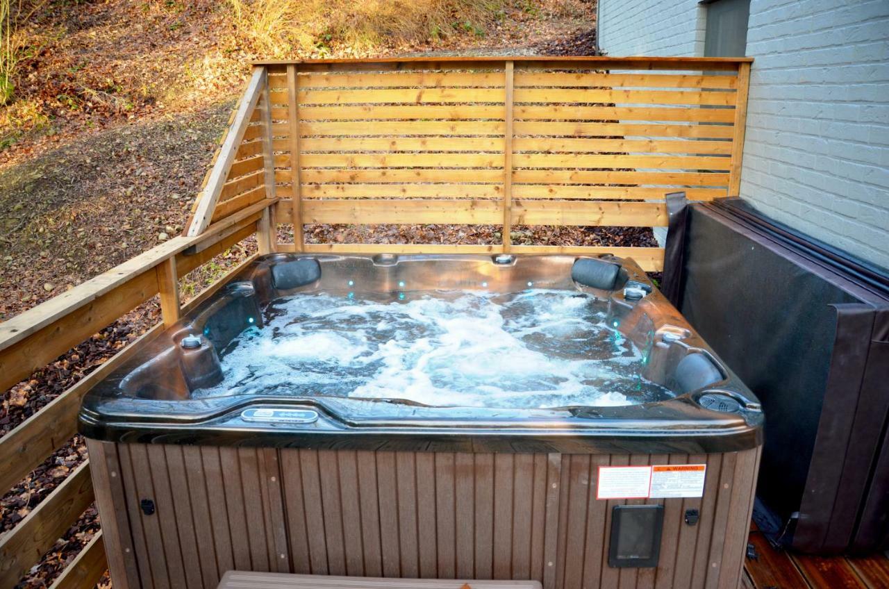 Villa Dakota - Jacuzzi, Zwembad, Playstation Durbuy Exteriör bild