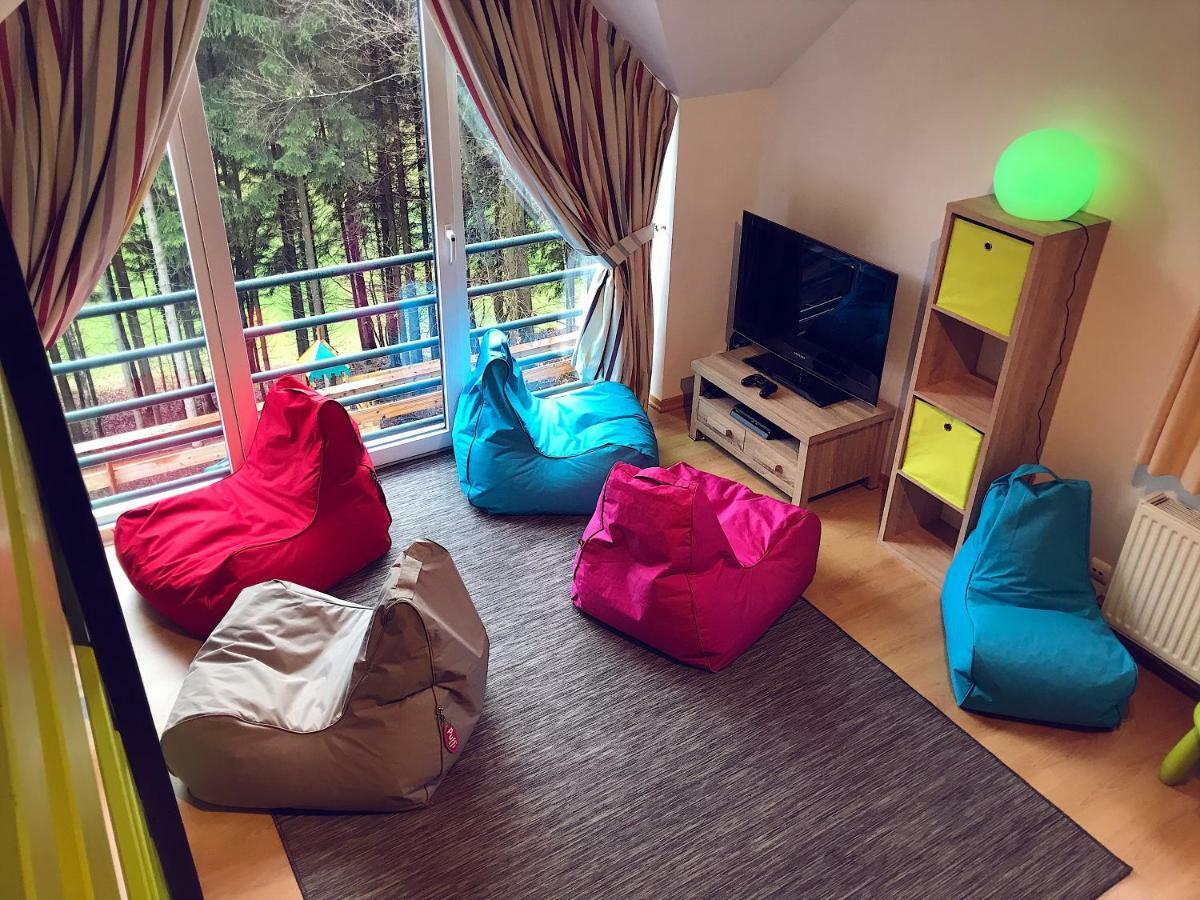 Villa Dakota - Jacuzzi, Zwembad, Playstation Durbuy Exteriör bild
